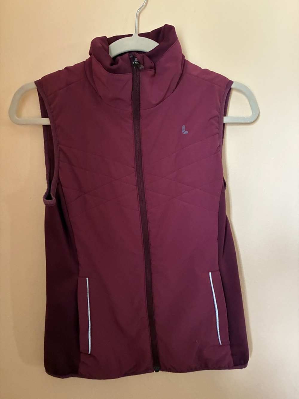Lole Burgundy Athletic Vest Size Small